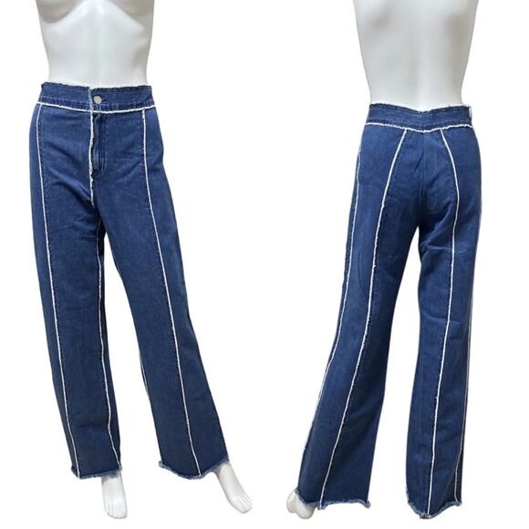 Moschino Vintage Size 4 Jeans from the 90’s in Excellent Preloved Condition! - Picture 3 of 9